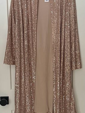 NWT BB Dakota Steve Madden Rose Gold Sequin Open Robe